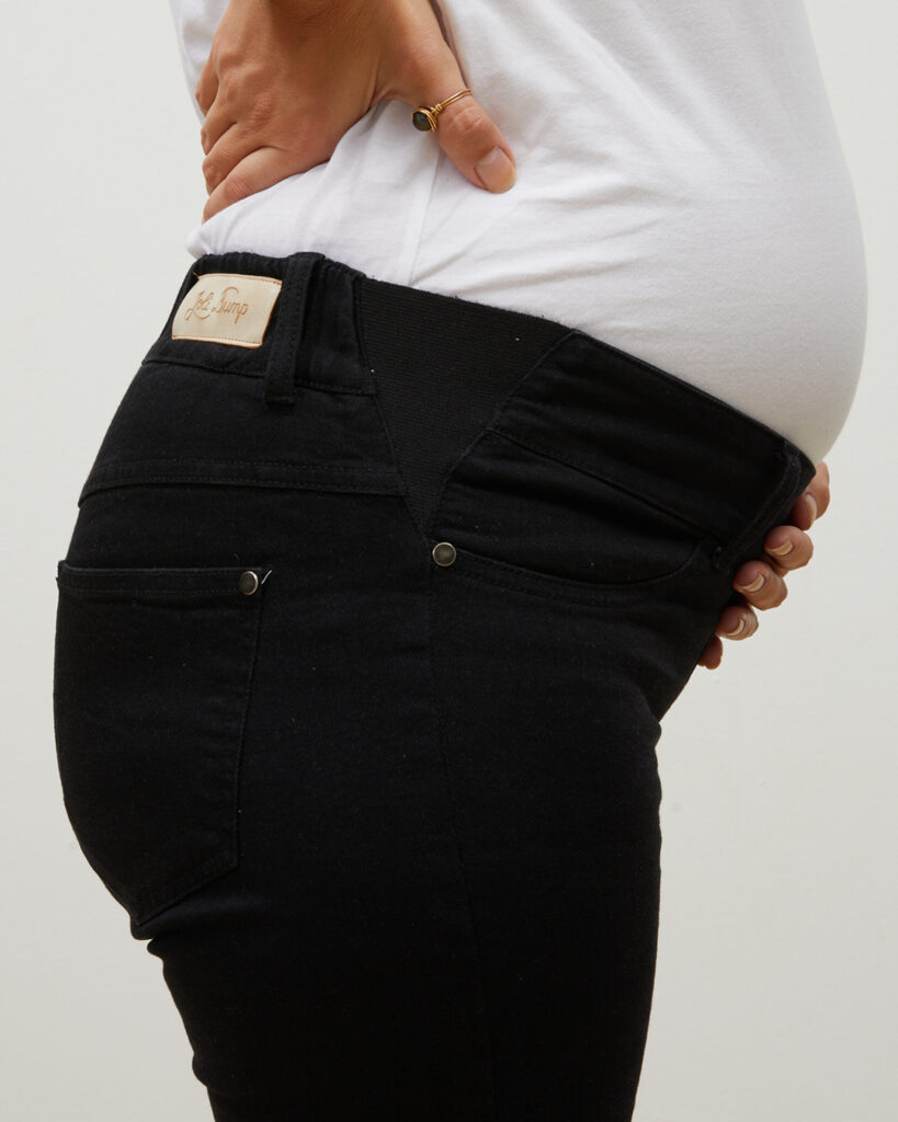 Comment bien choisir son jean de grossesse ? - Journal Jolibump